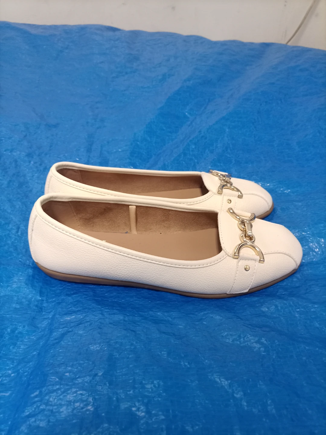 Aerosoles Women's White Ballet Flats Size 8 - photo 2