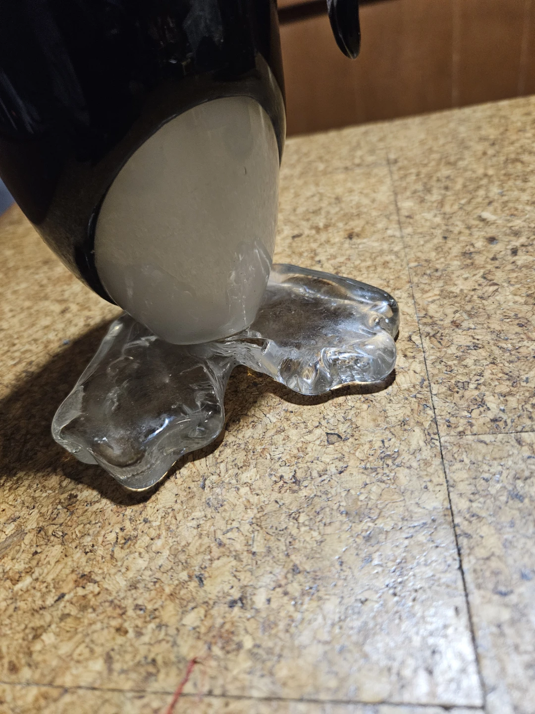 Glass Penguin Figurine - photo 4