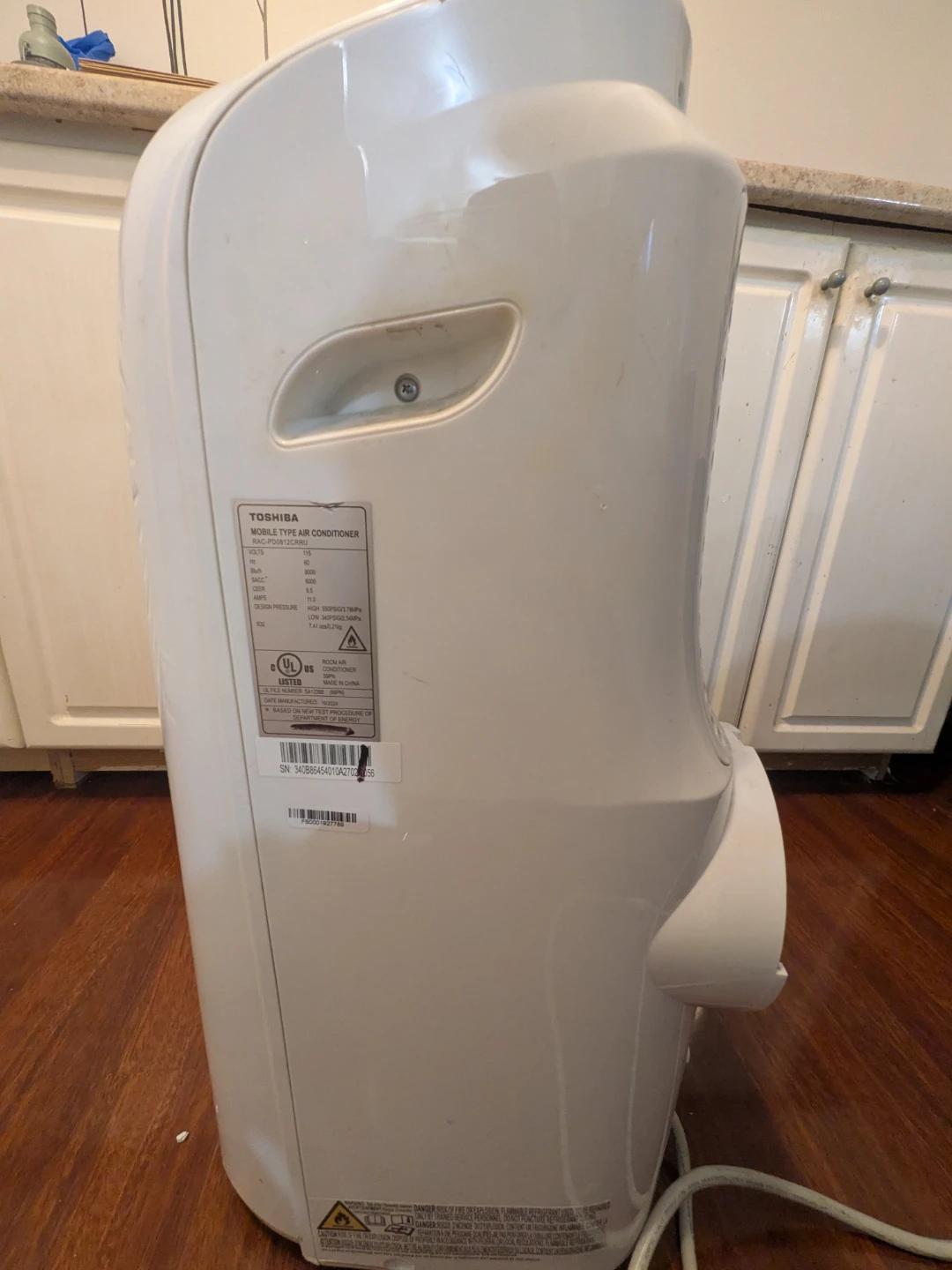 Toshiba Portable Air Conditioner - photo 2