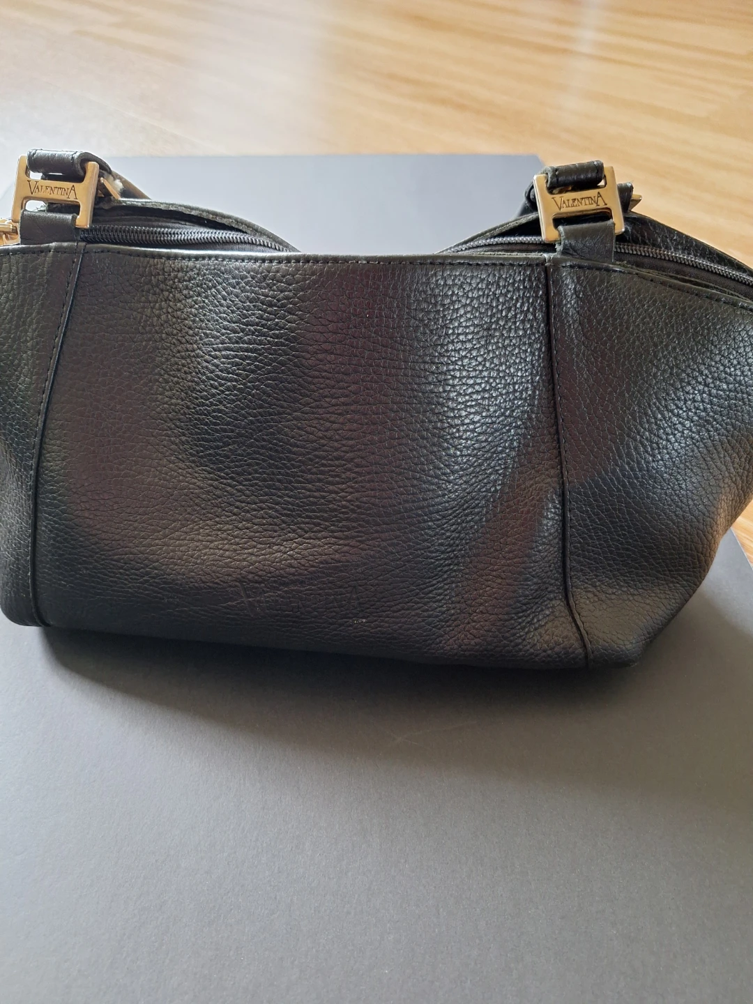 Valentina Black Leather Handbag - photo 2