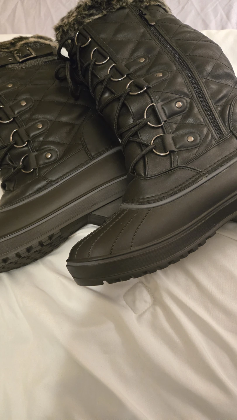 Women's Black Faux Fur Lined Winter Boots - photo 2