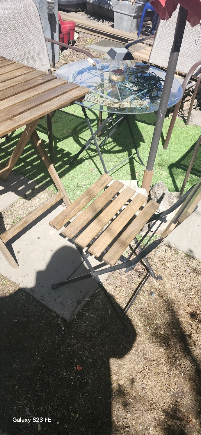 Wooden Bistro Table and Chairs Set. Excellent condition. - photo 3