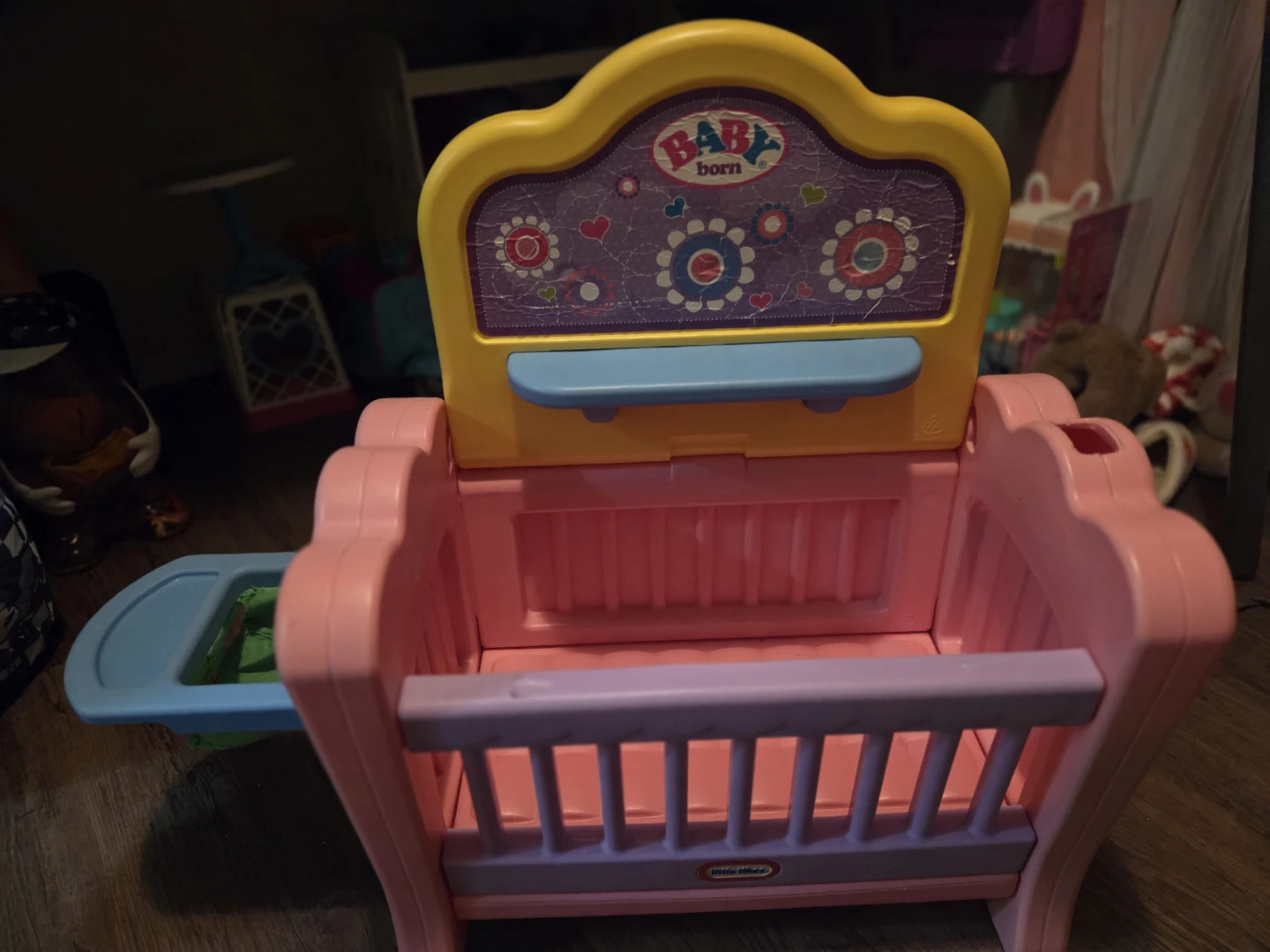 Little tykes crib - photo 2
