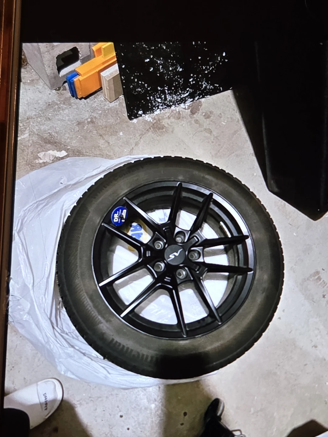 Tire with SV Alloy Rim Set Of 4 - photo 2