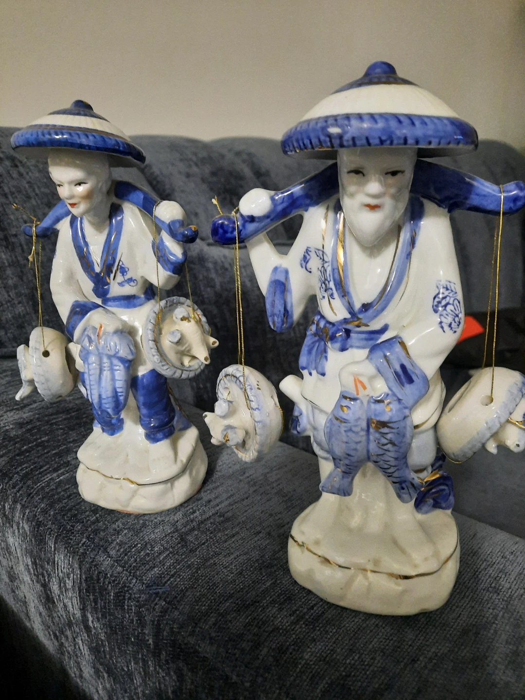 Vintage Ceramic Figurines - Chinese fisherman with Fish - photo 2