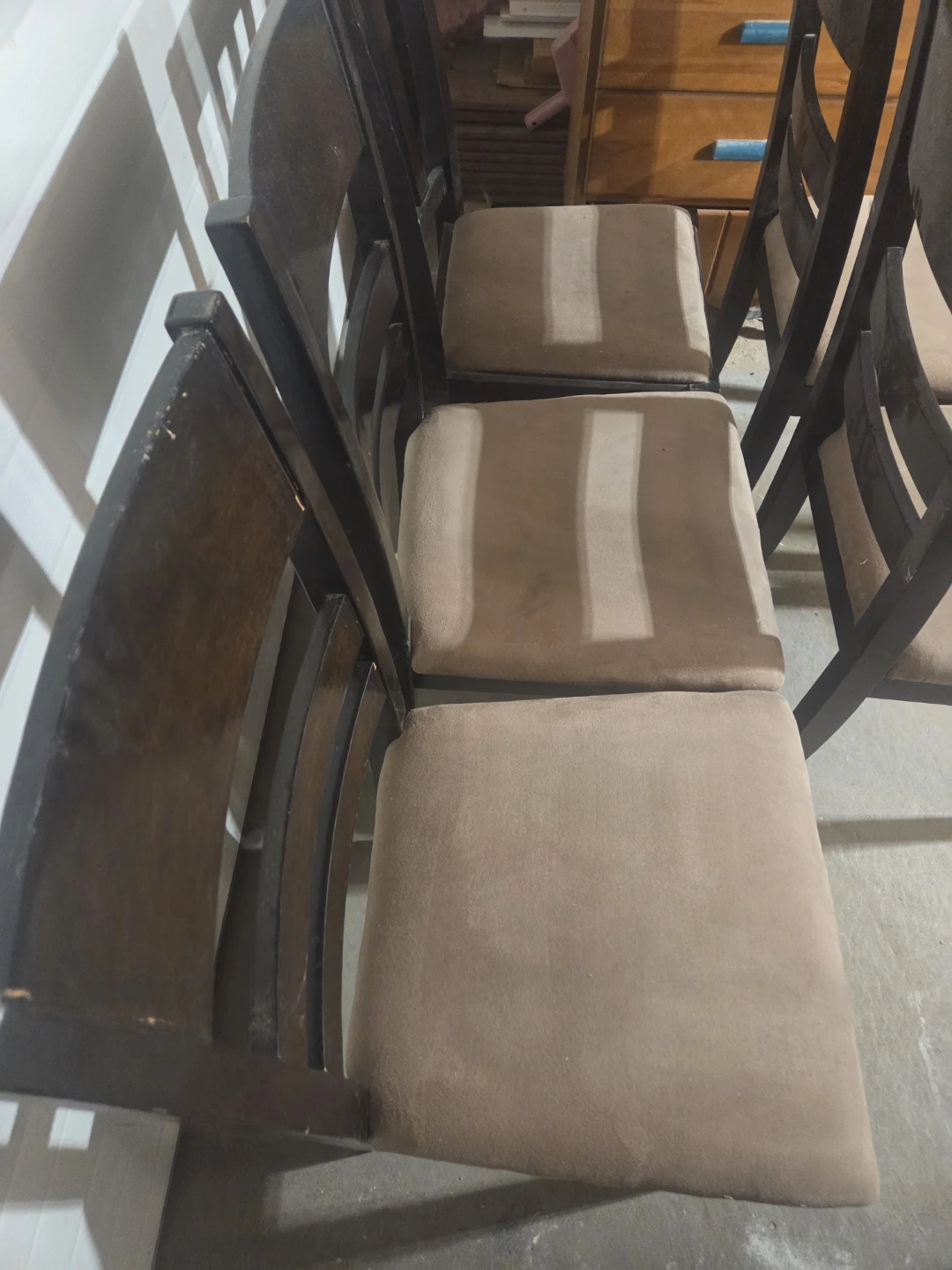 Solid wood dining chairs. - photo 3