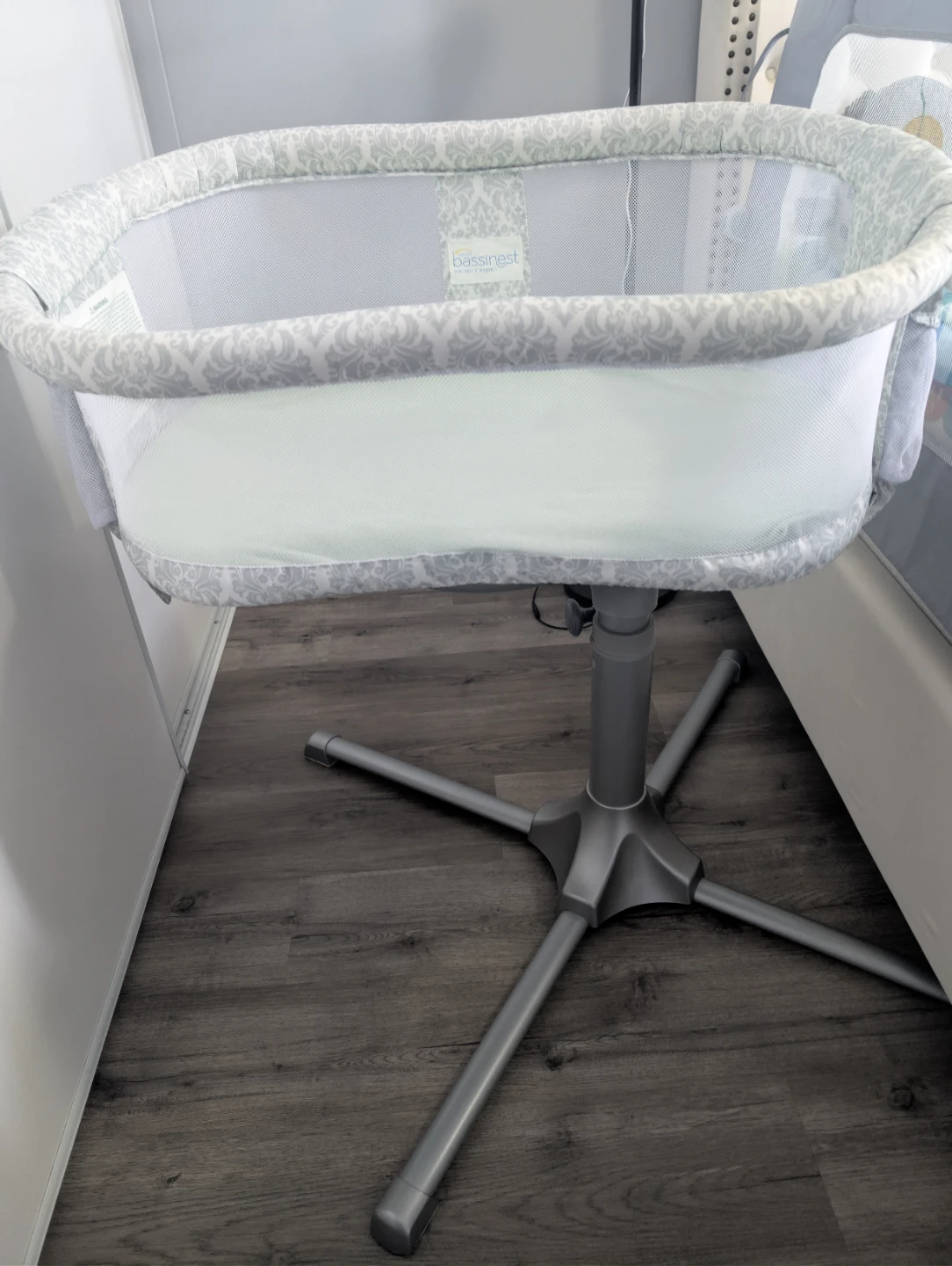 Breathable Bassinet by Halo - photo 2