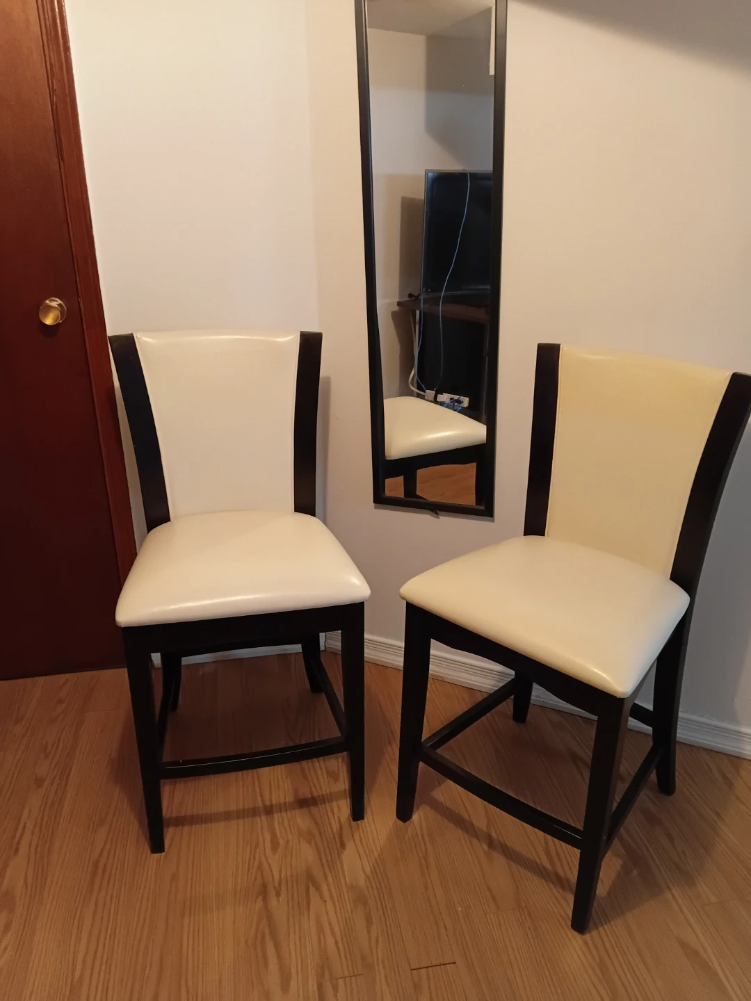 Set of 2 Counter Height Chairs