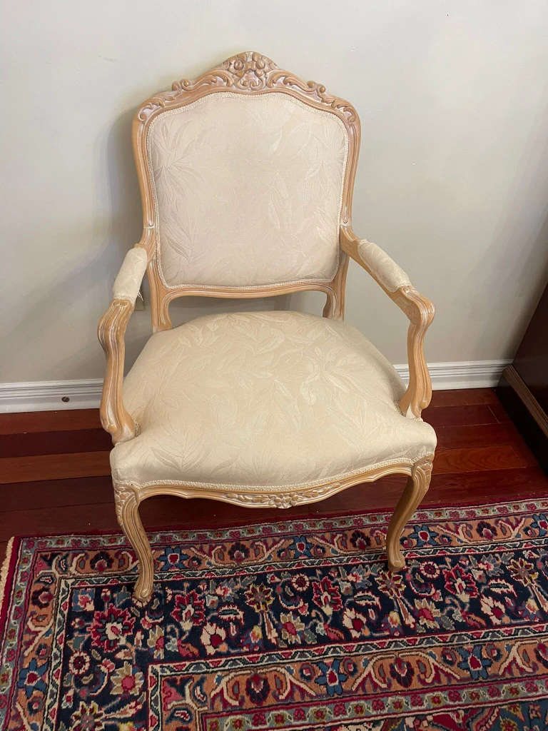 Ornate French Provincial Accent Armchair - photo 2