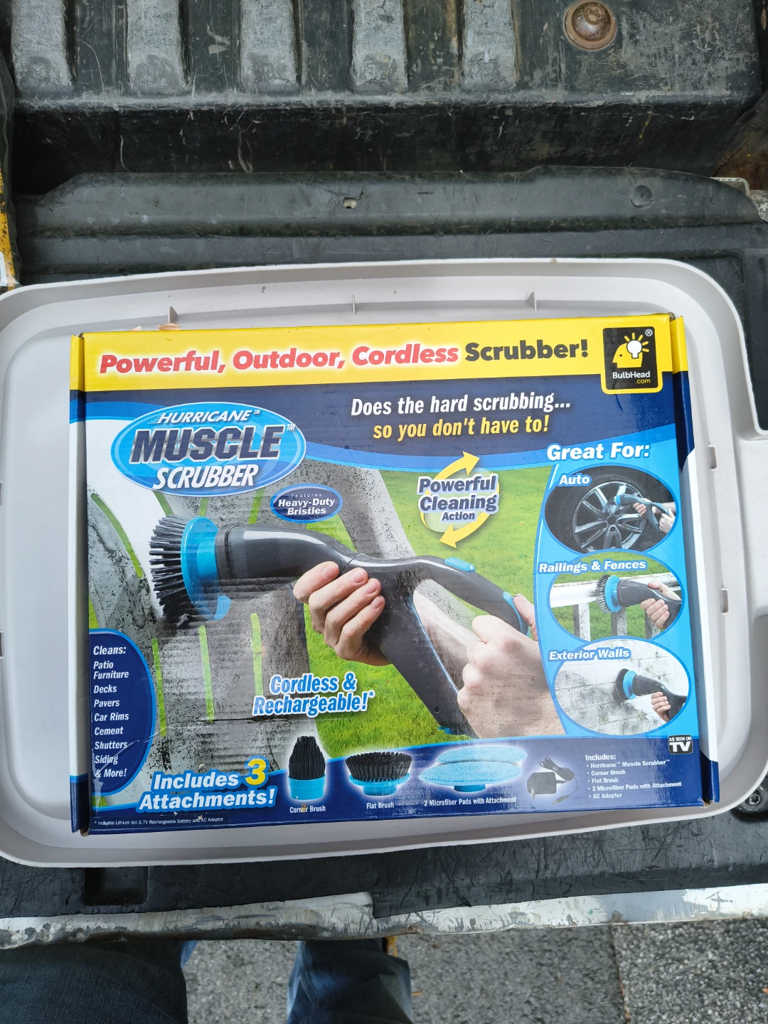 Hurricane muscle scrubber