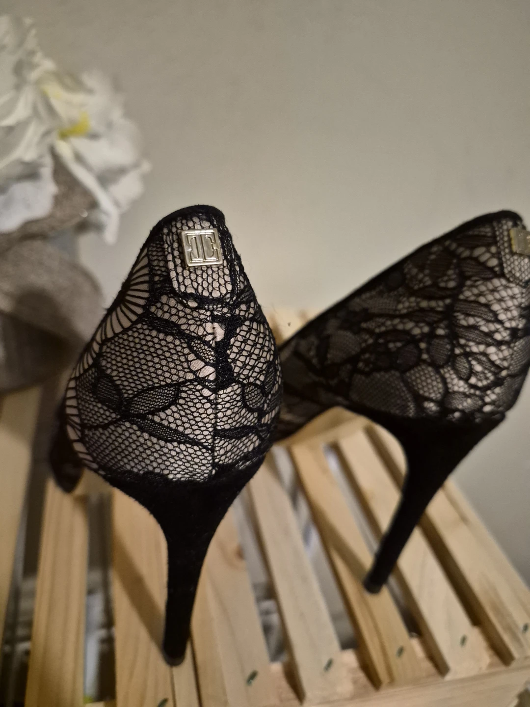 Ivanka Trump Black Lace Stiletto Heels Size 7.5 - photo 3