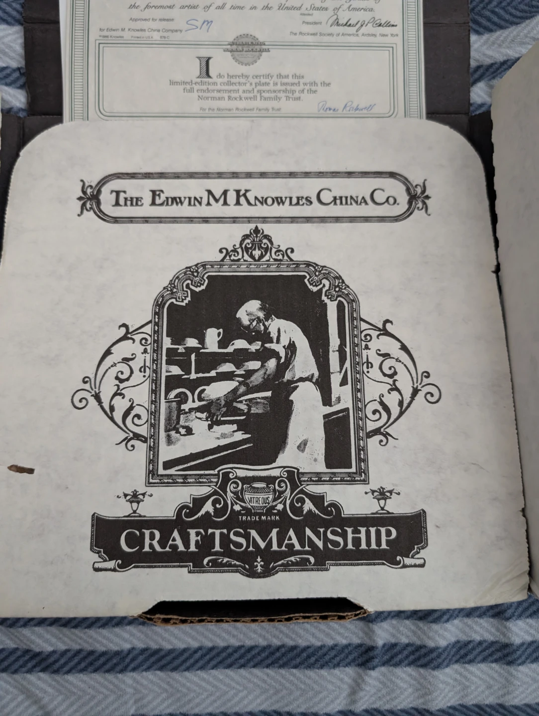 The Edwin M. Knowles "The Shadow Artist" Collector Plate - photo 3