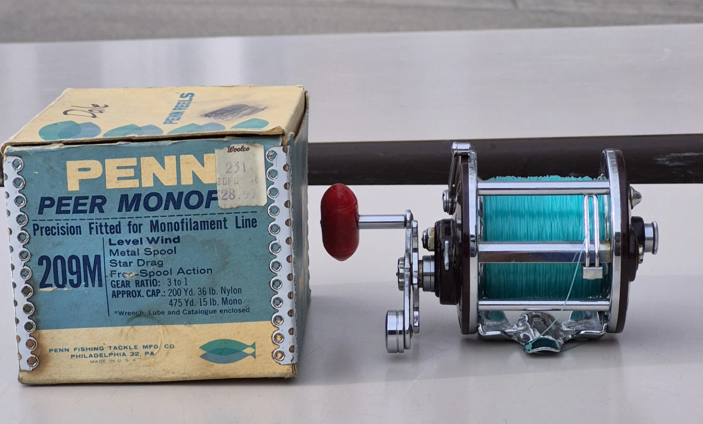 PENN Peer Monofilament 209M Fishing Reel