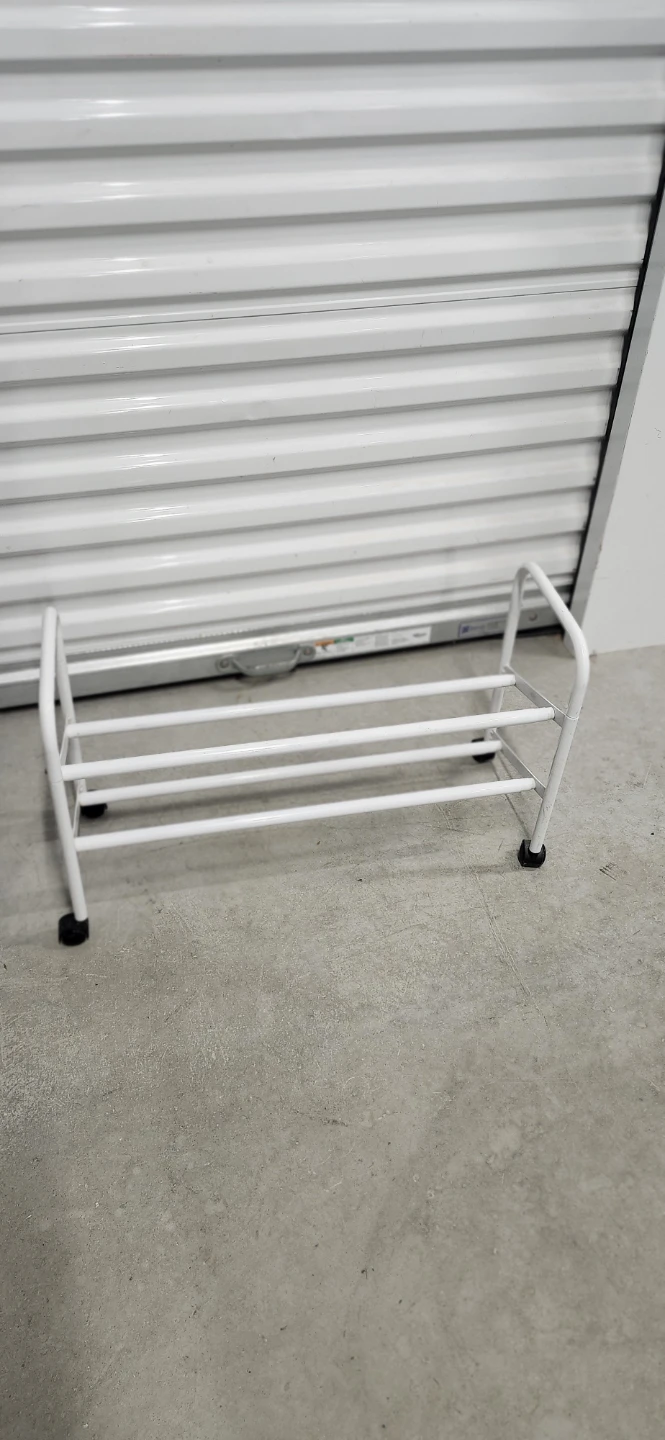 Expensive steel shoes rack with wheels - photo 4