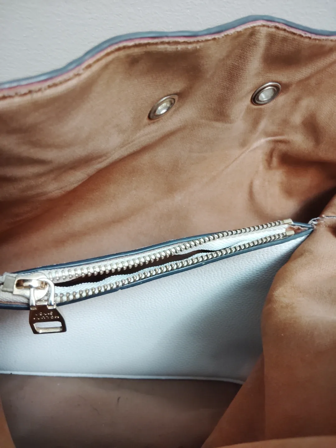 Luis Vuitton Bag - photo 2