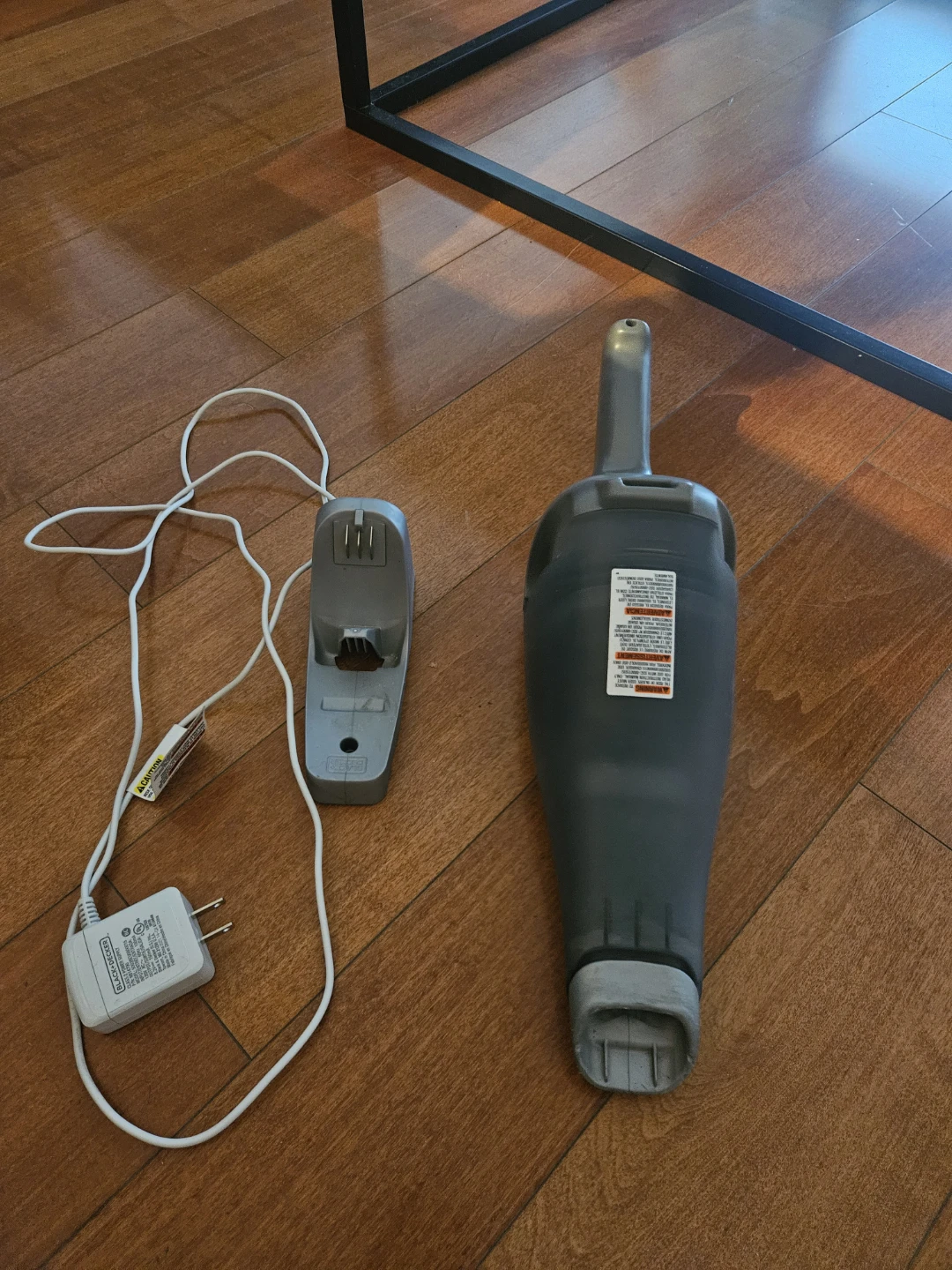Black decker Cordless handheld vacuum - photo 2