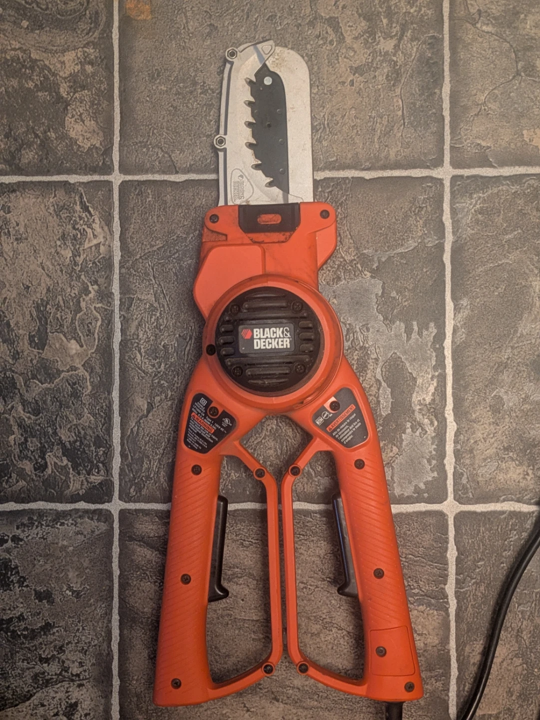 Black & Decker Alligator Lopper Electric Chain Saw