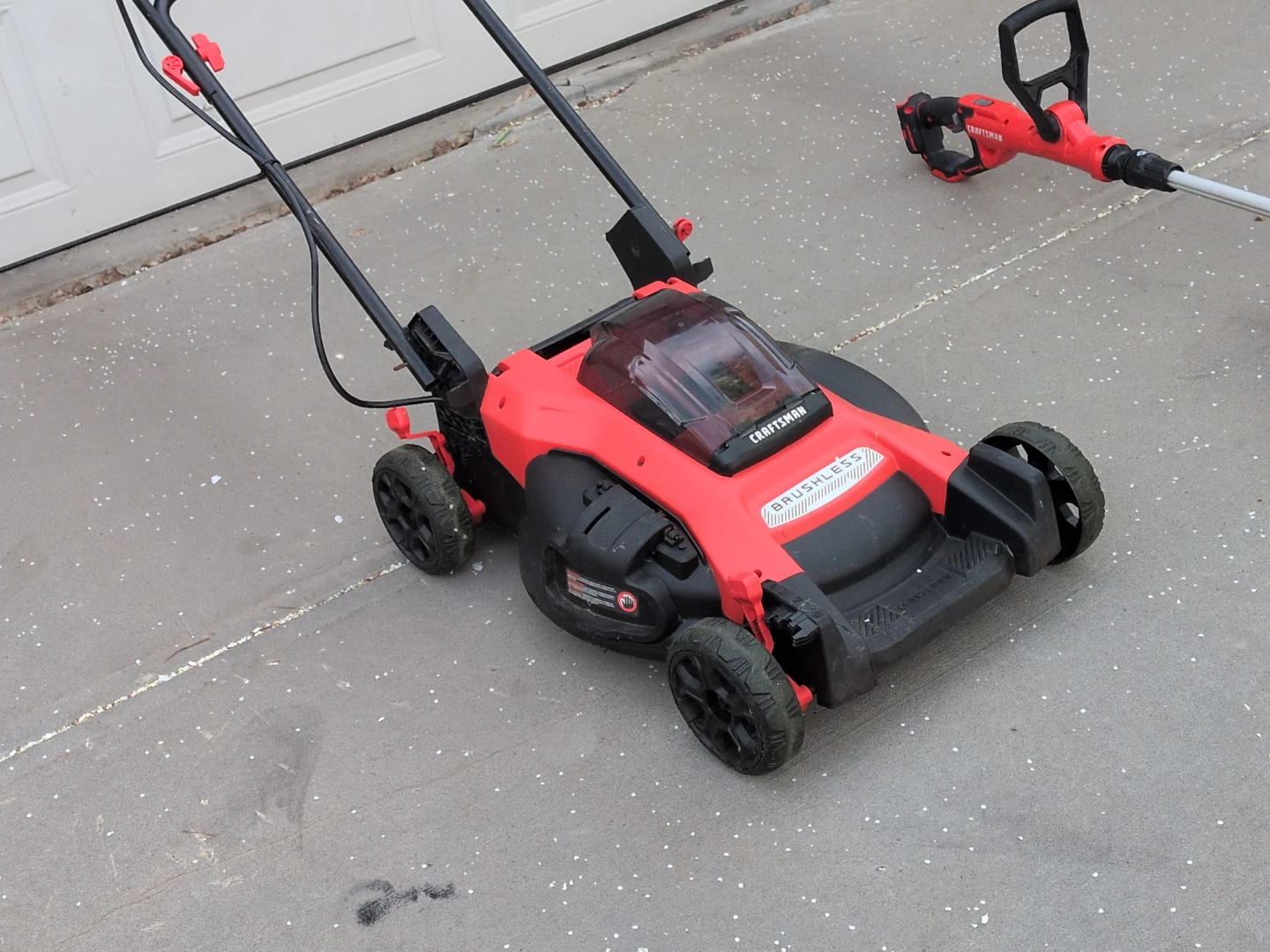 Craftsman Cordless Lawn Mower and String Trimmer Combo - photo 3