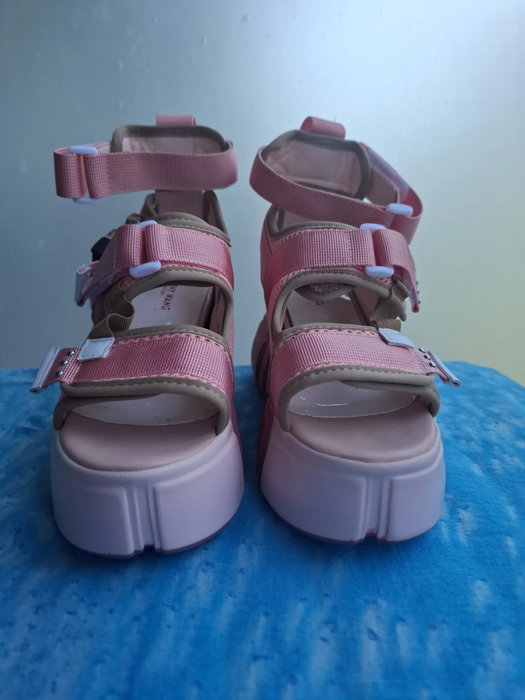 Sandales roses à plateforme pour femmes - photo 2