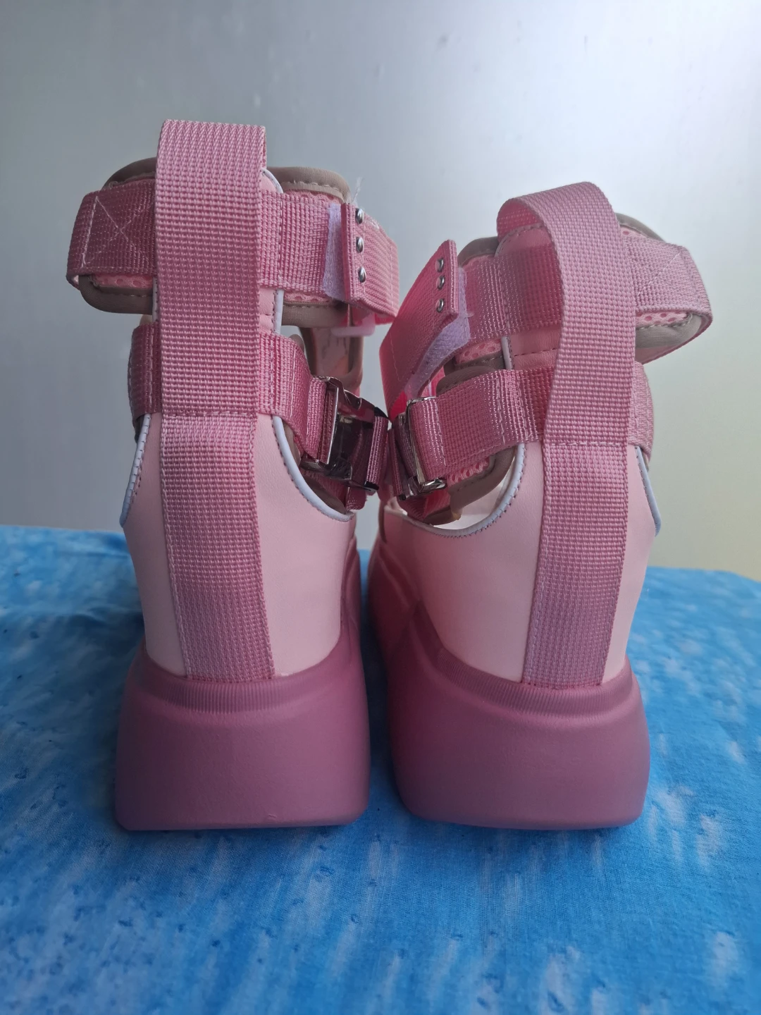 Sandales roses à plateforme pour femmes - photo 4