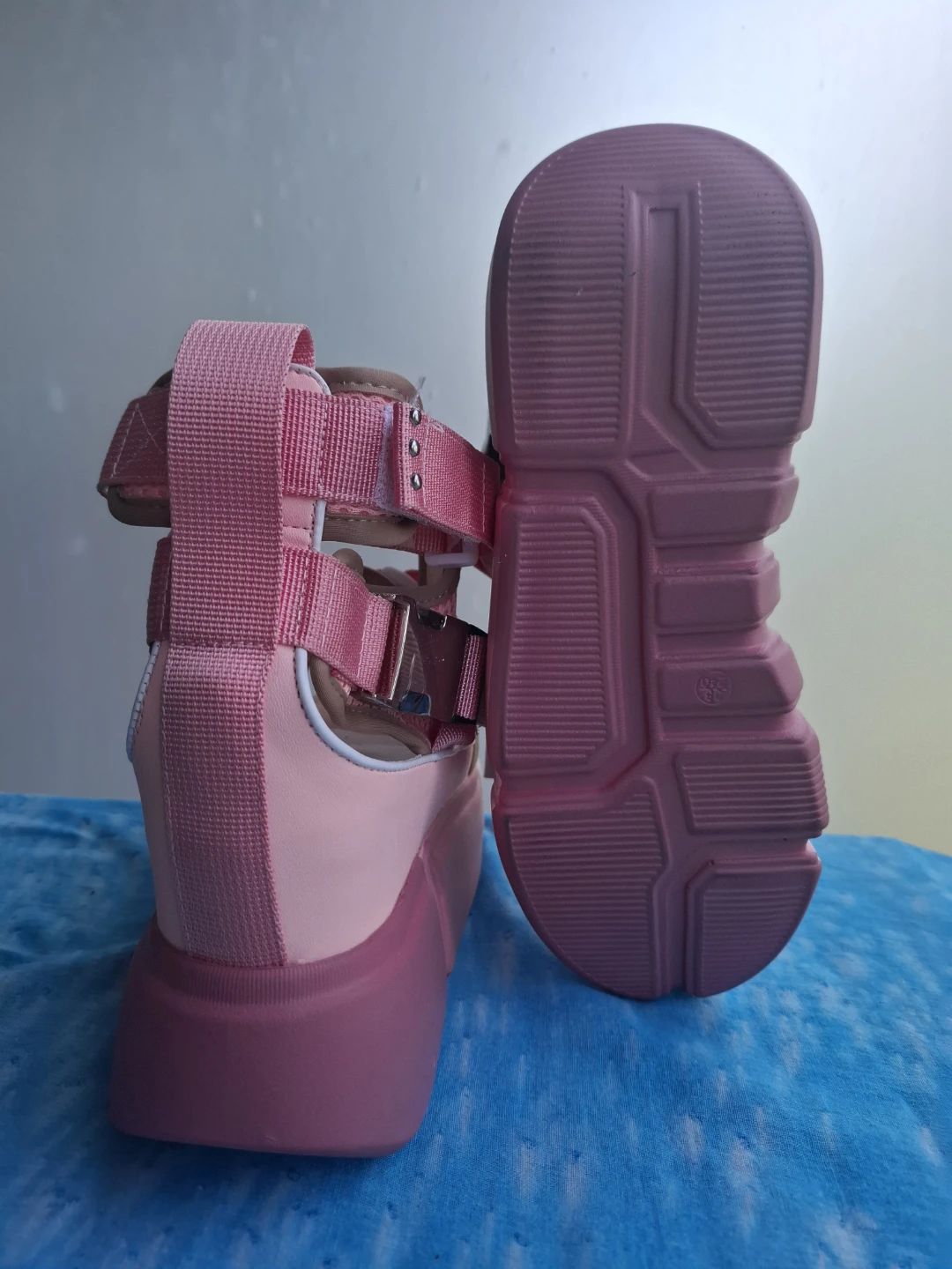 Sandales roses à plateforme pour femmes - photo 5