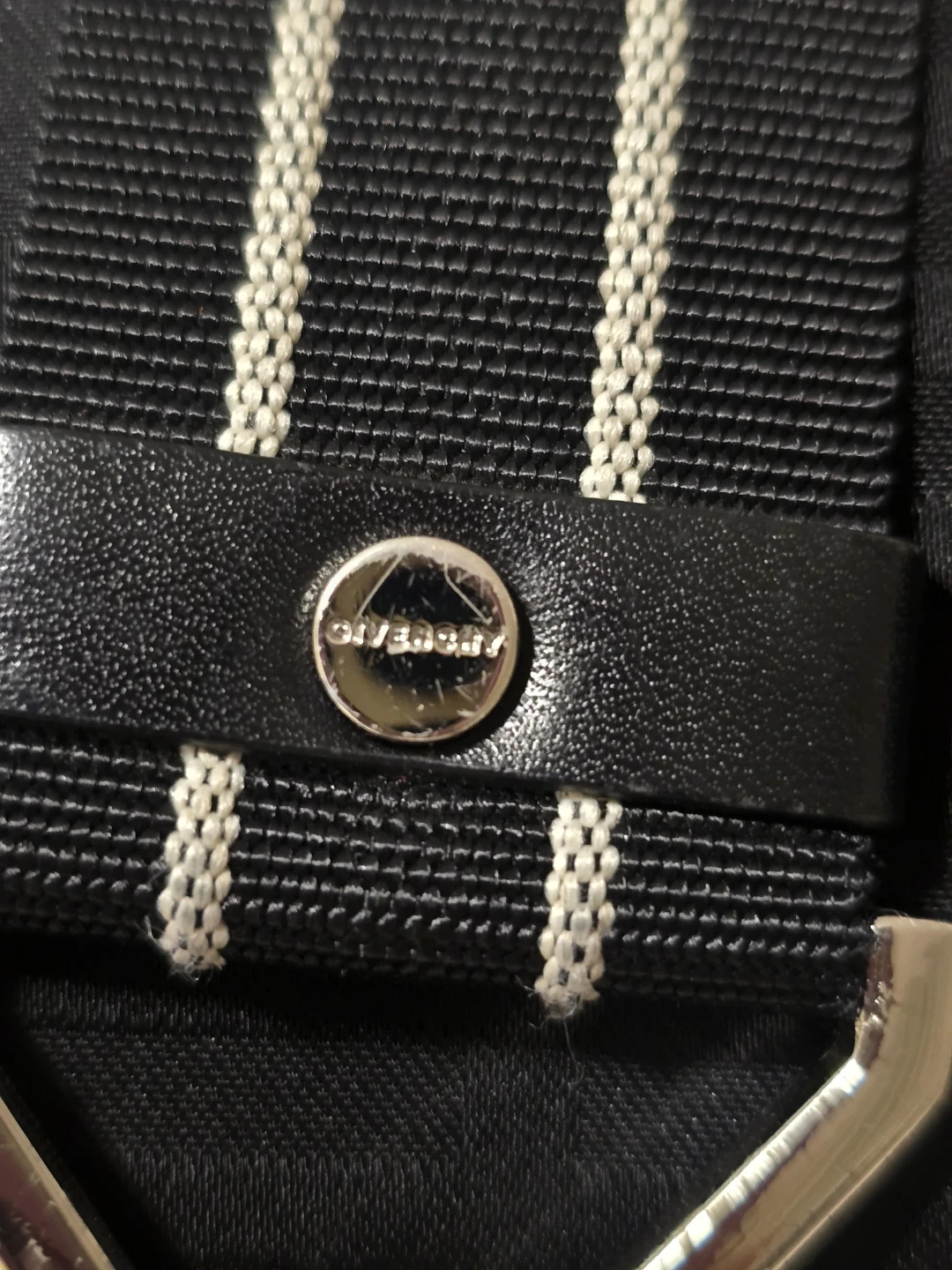 Givenchy Black Nylon Shoulder Bag - photo 4