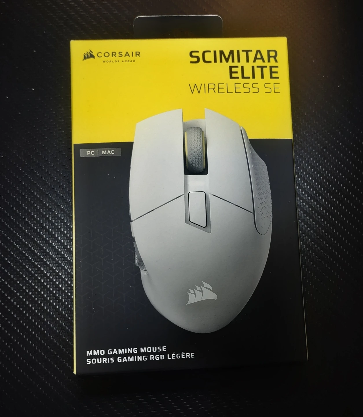 Corsair Scimitar Elite Wireless MMO Gaming Mouse - White