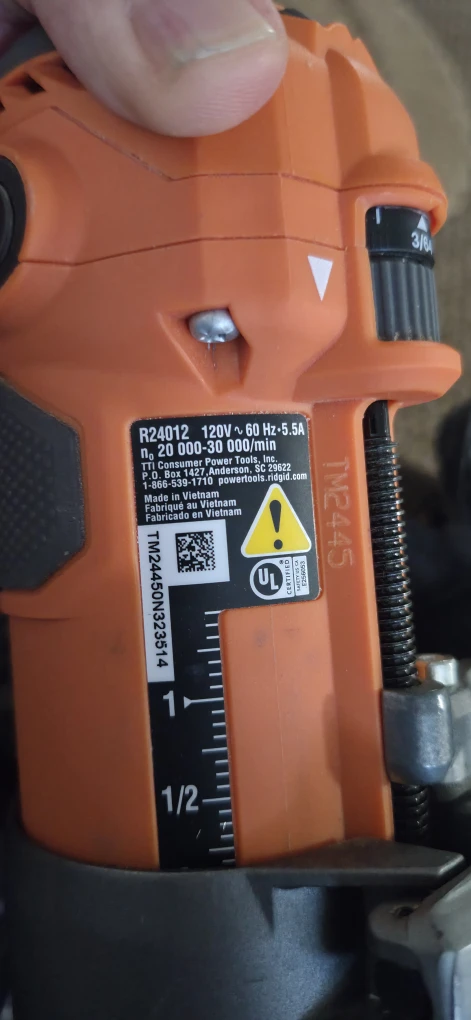 RIDGID R24012 Compact Router with Case - photo 3