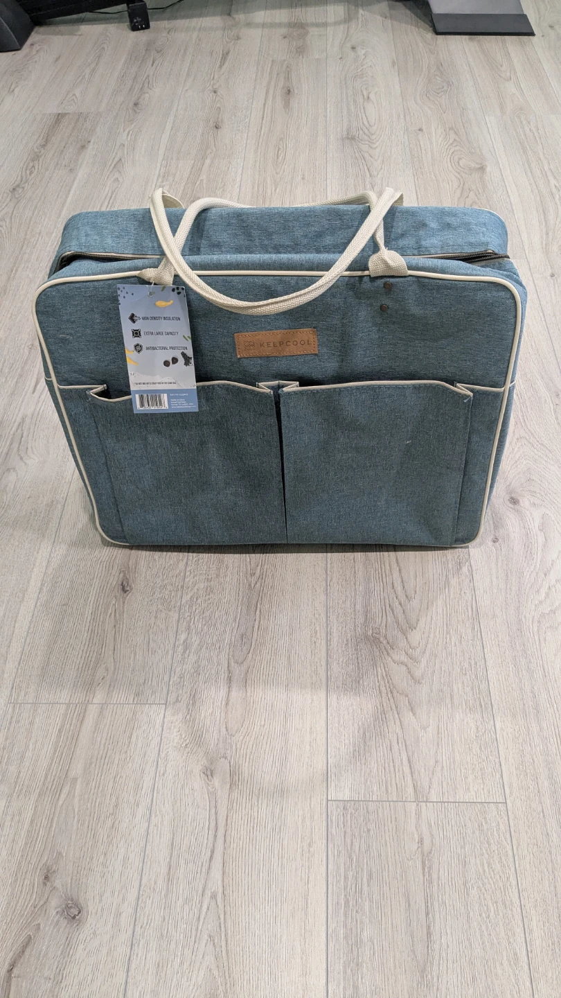 carry-on luggage and Keepcool Insulated  Bag - photo 3