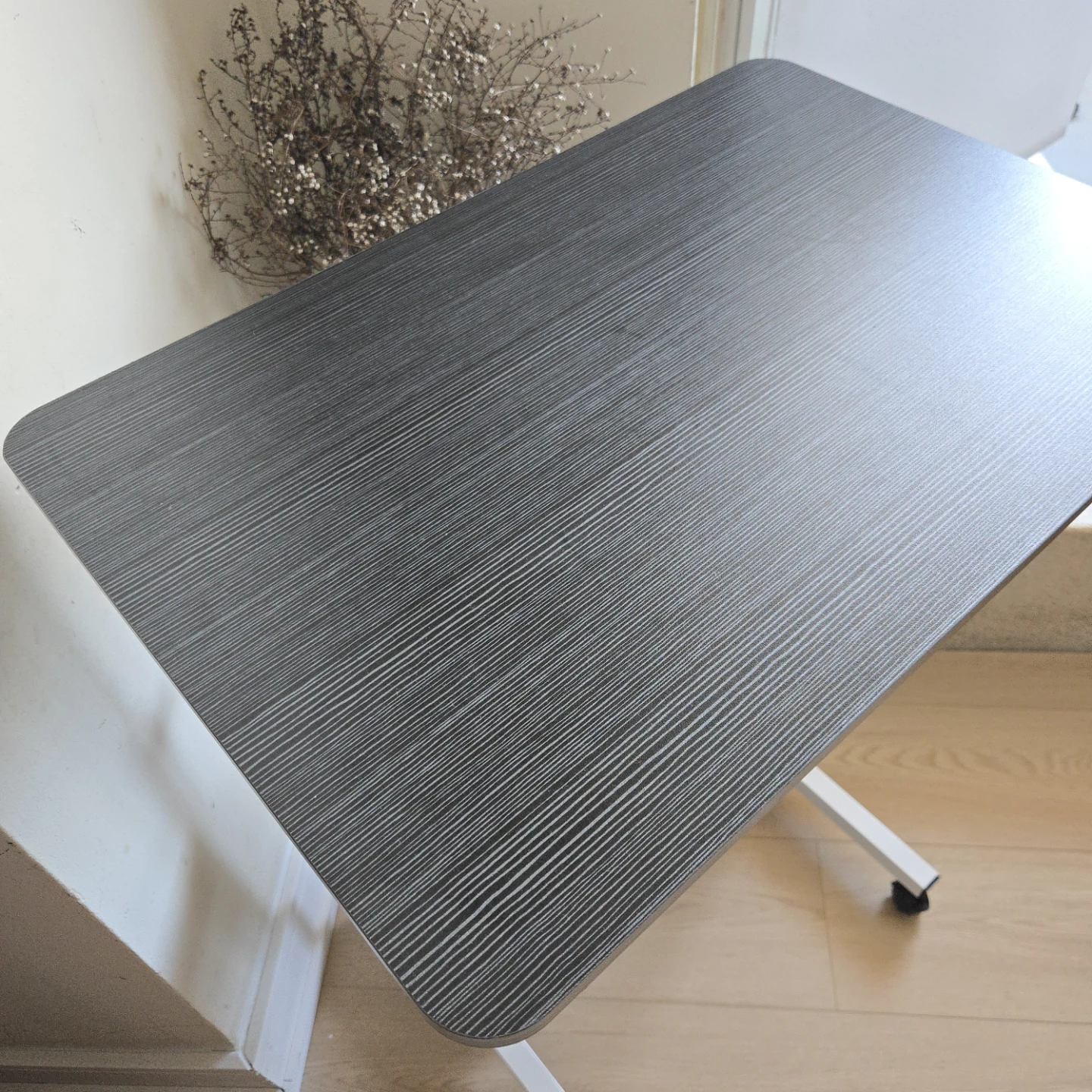 Height Adjustable Laptop Desk with Wheels Latitude Run - photo 5