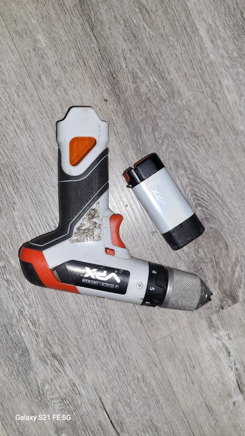 Black & Decker VPX Cordless Drill with Battery