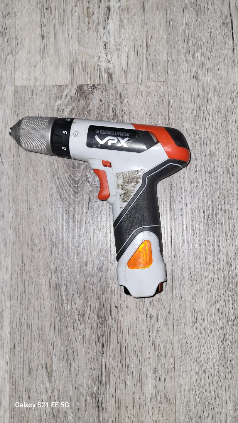 Black & Decker VPX Cordless Drill with Battery - photo 2