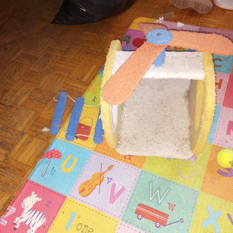 Helicopter 🚁 Cat Scratcher - photo 2
