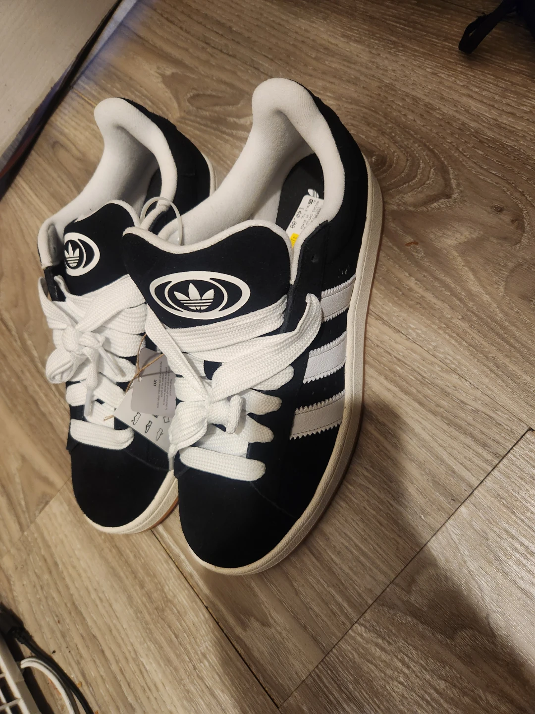 Adidas campus 00s