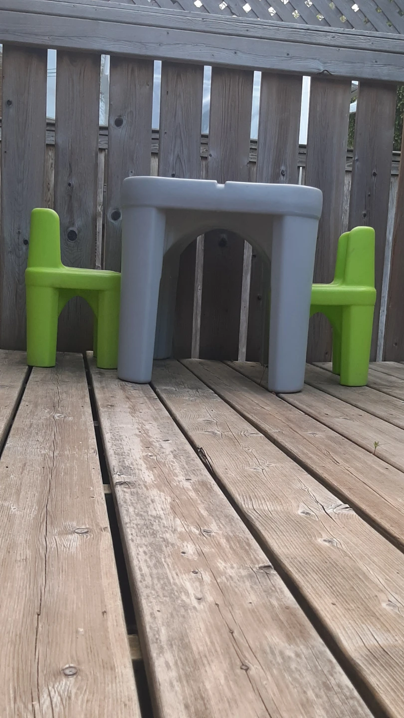 Step2 Kids Table and 2 Chairs Set - photo 3