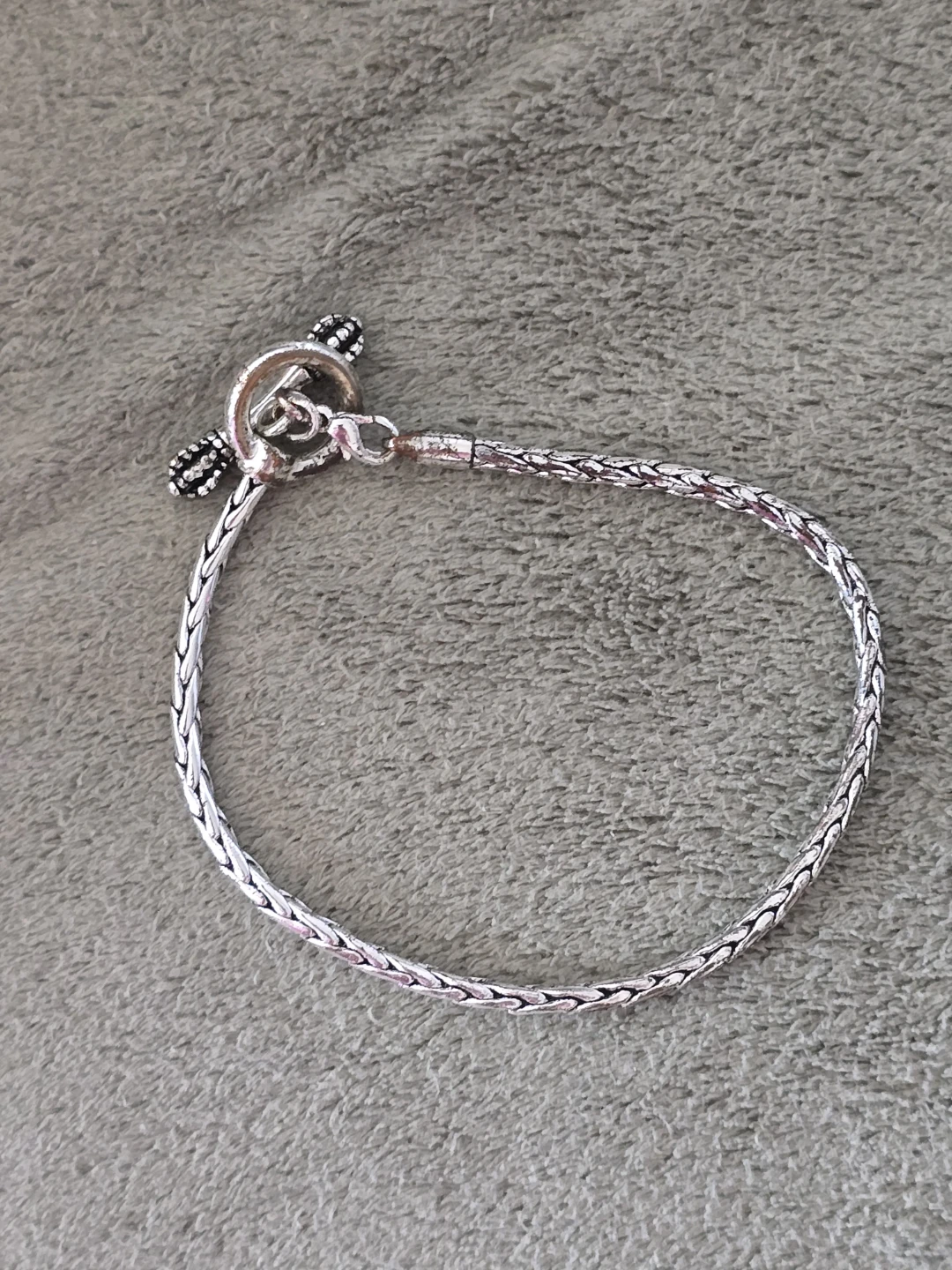 Silver Tone Chain Bracelet with Toggle Clasp
