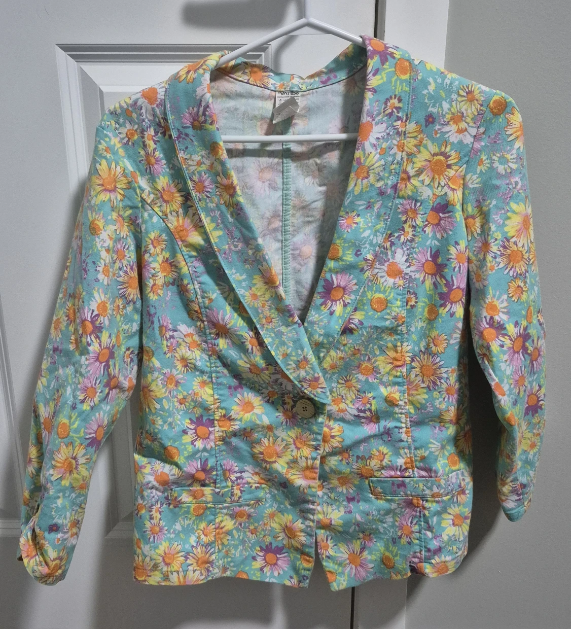100% Cotton Floral Blazer Size L
