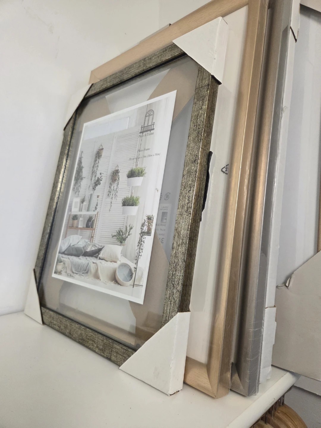 IKEA SILVERHÖJDEN Picture Frames (31x41 cm) - photo 3