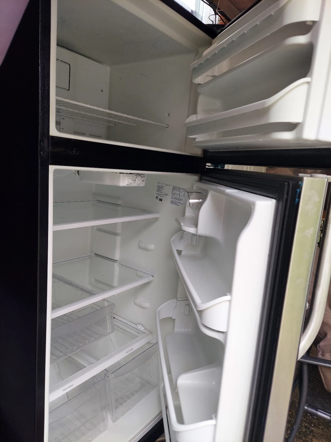 Frigidaire Stainless Steel Top Freezer Refrigerator - photo 2