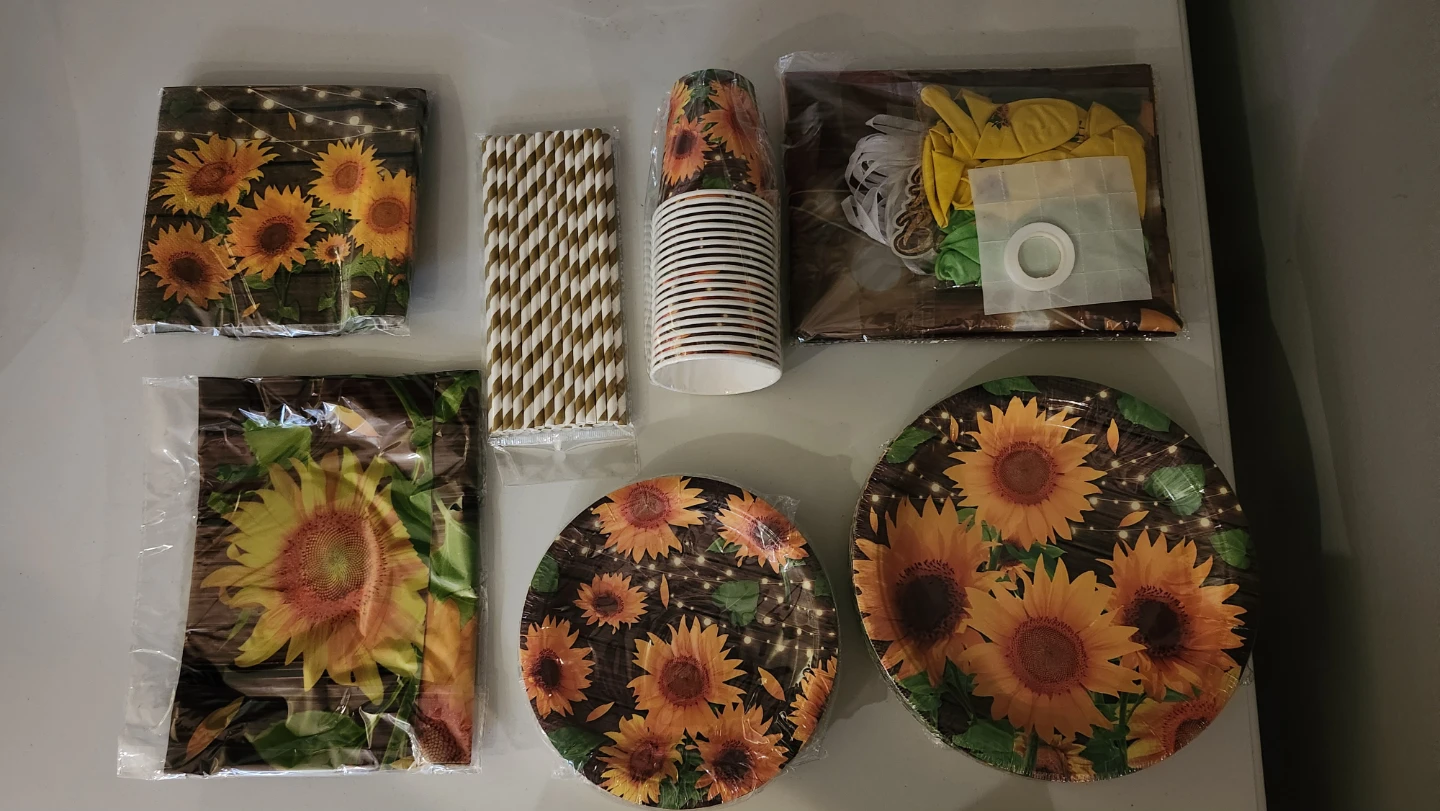 Sunflower Party Supplies Set