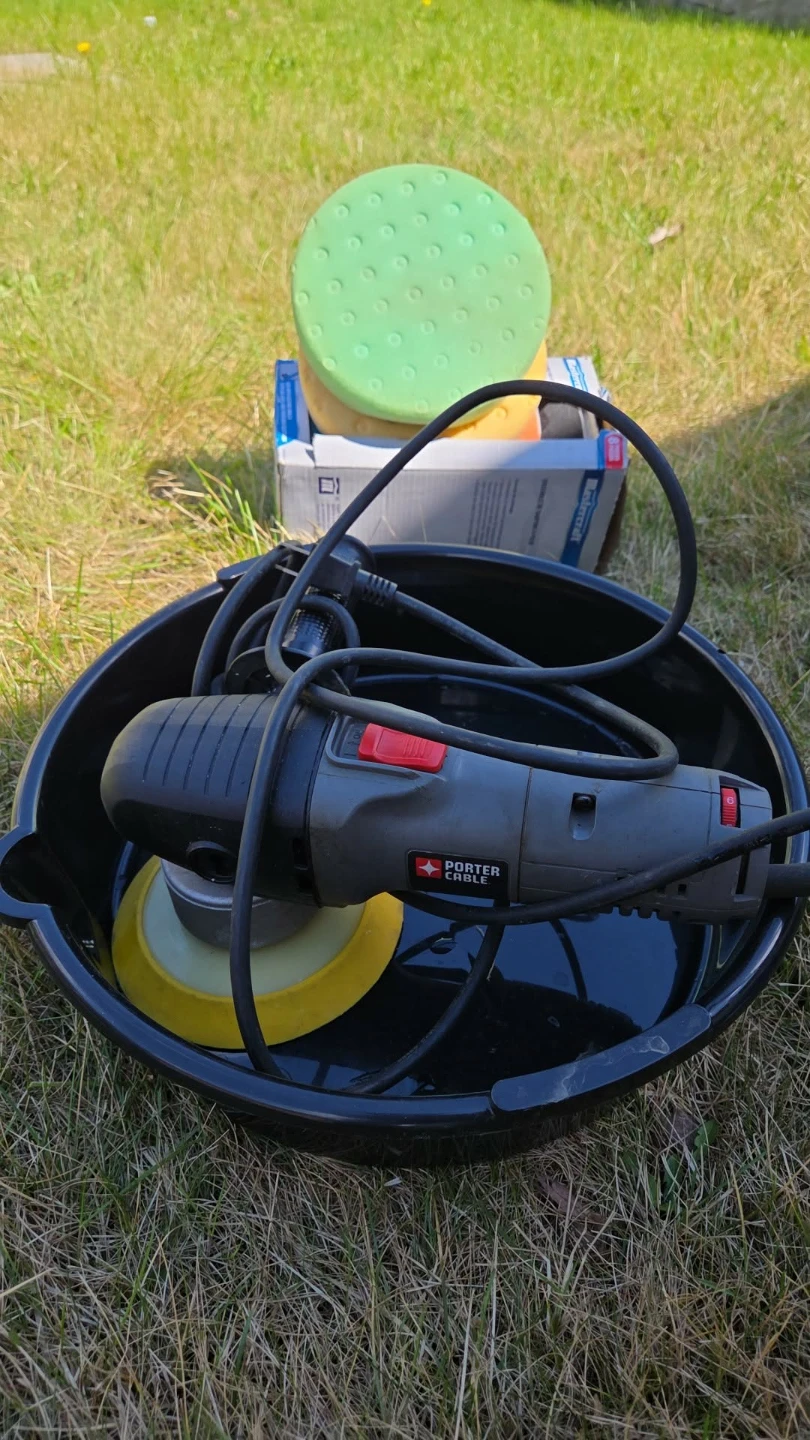 Porter Cable Polisher with Buffing Pads