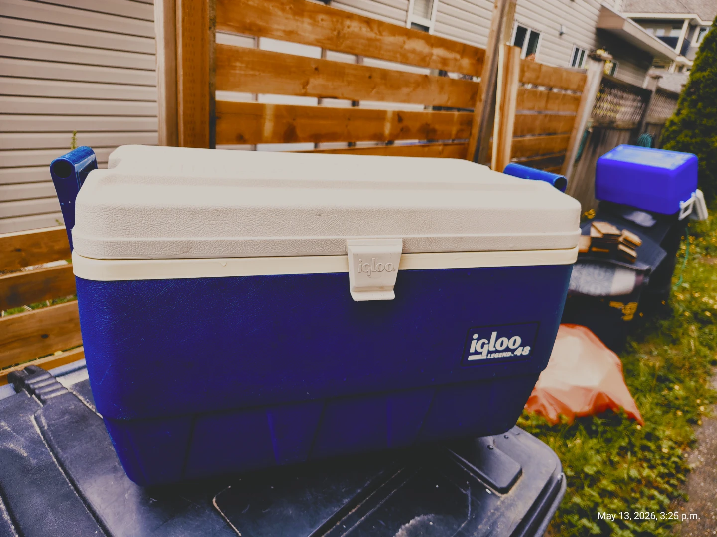 Igloo 🐟 Fishing Cooler with Drain
