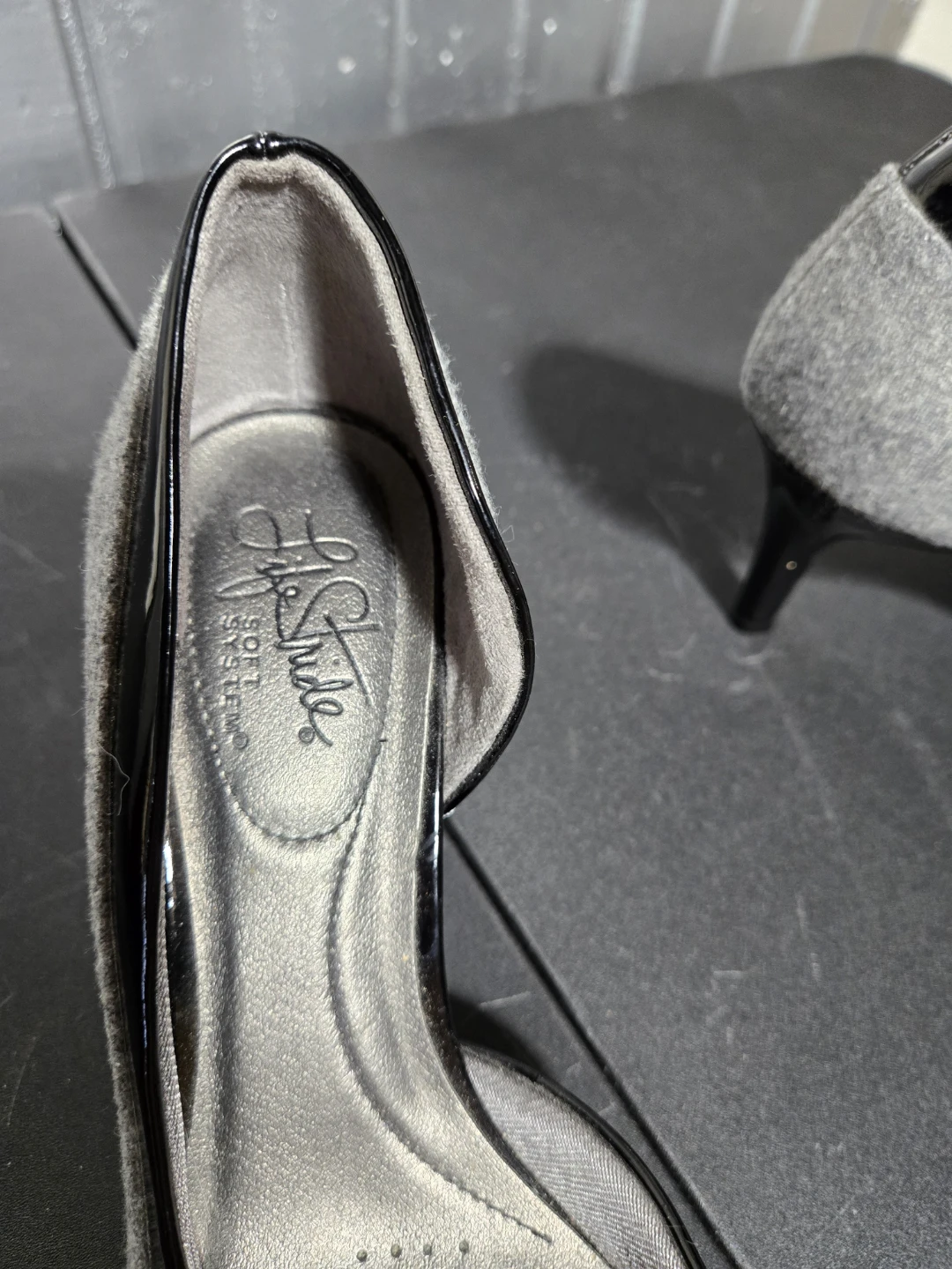 LifeStride Grey Fabric Heels - Size 8 - photo 3