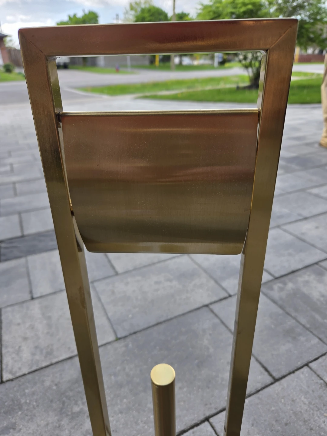 Modern Gold Toilet Paper Holder with Marble Base - photo 4