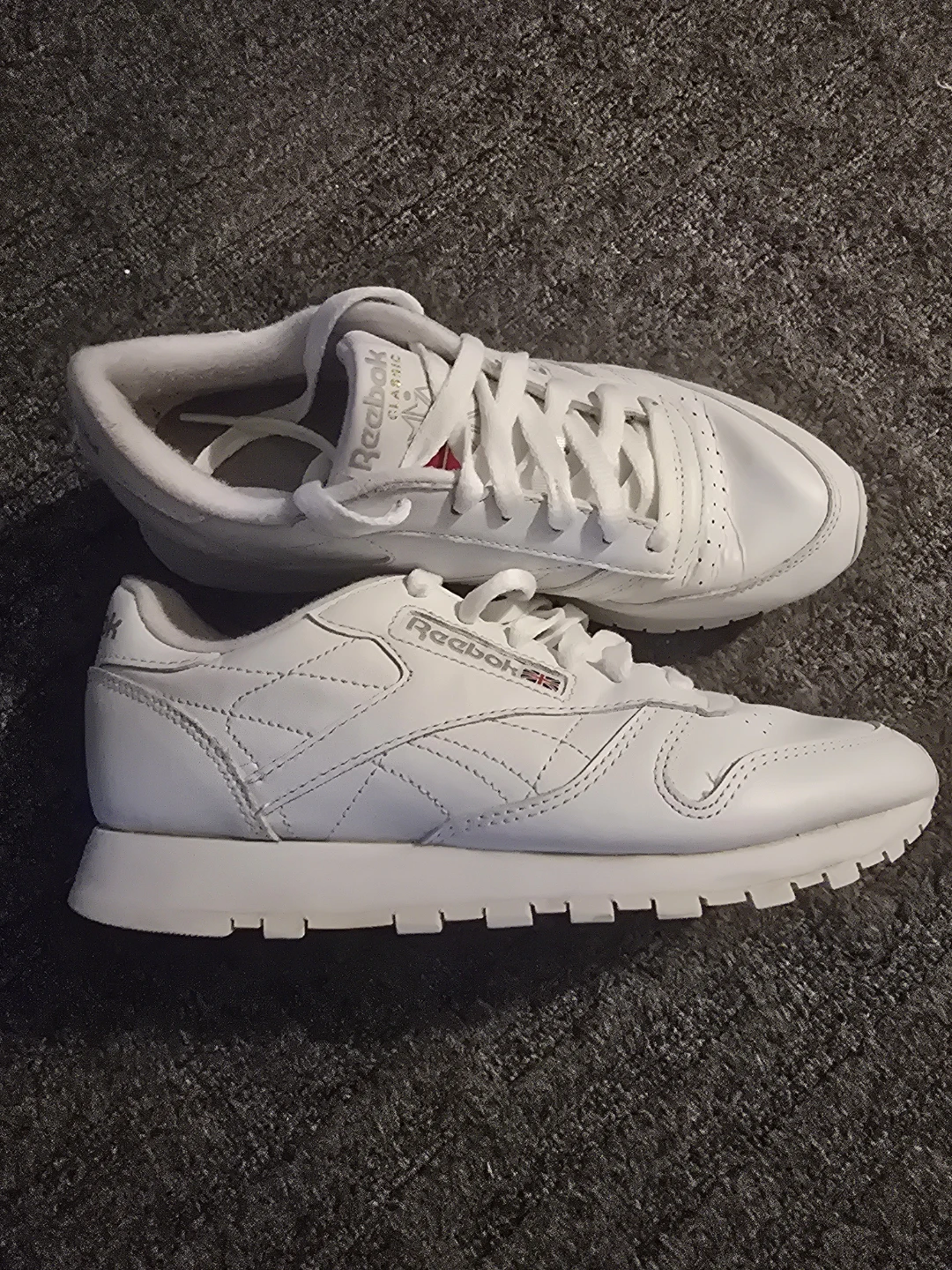 Reebok Classic Leather Sneakers