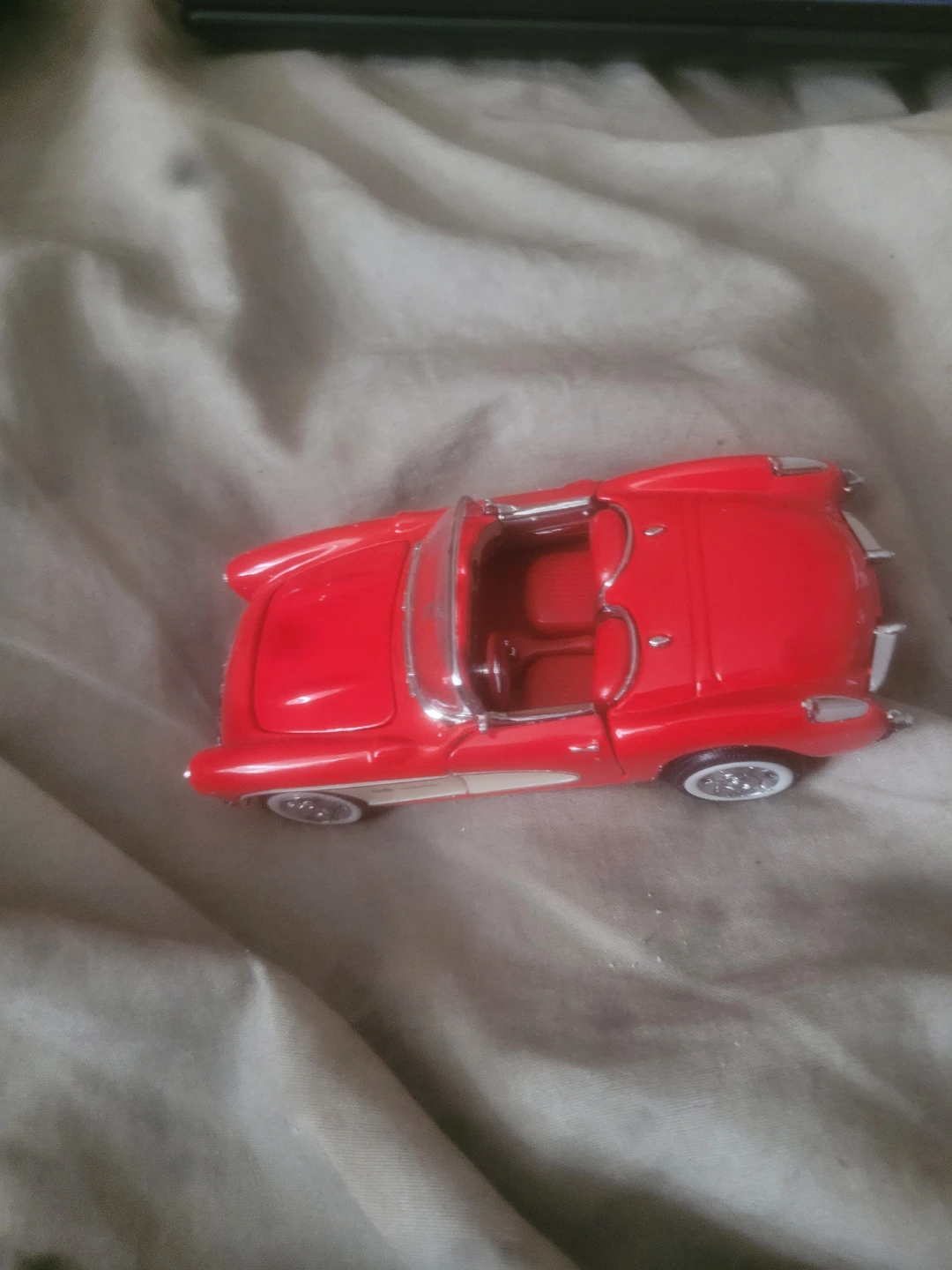 Red Convertible Toy Car - photo 2