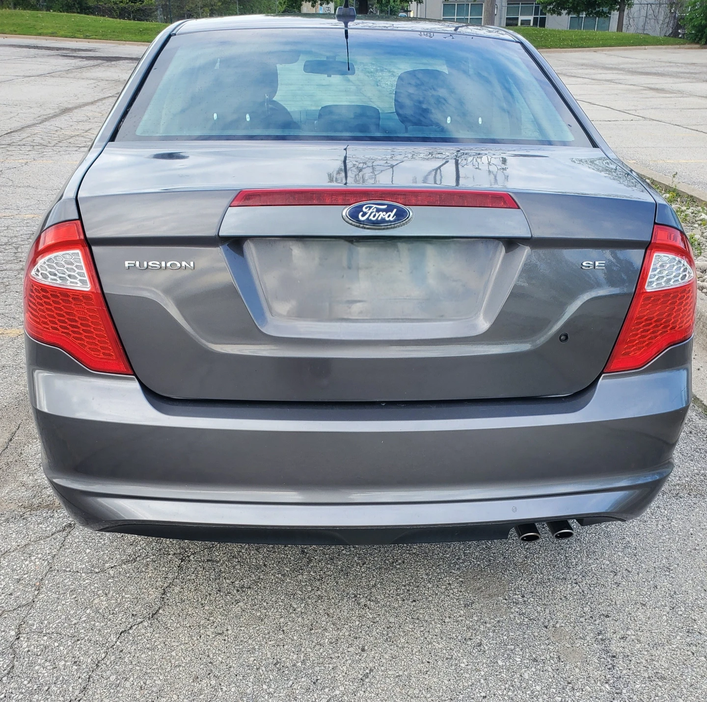 2012 Ford Fusion SE Sedan - photo 3