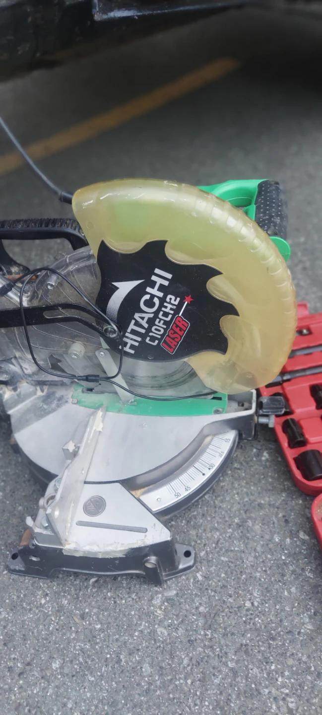 Hitachi C10FC2 Laser Miter Saw