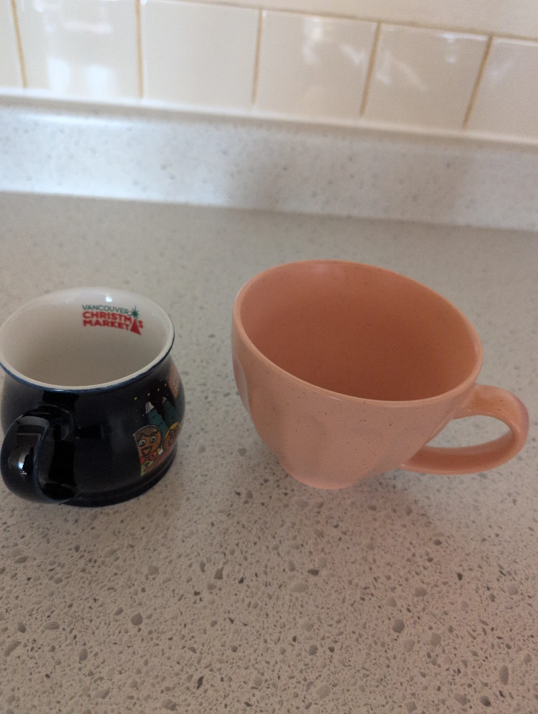 Vancouver Christmas Market Mug & Peach Coloured Cup - photo 2