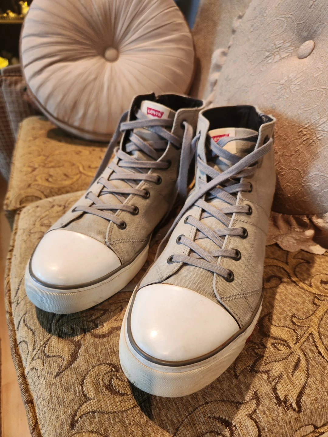 Levi's High-Top Sneakers